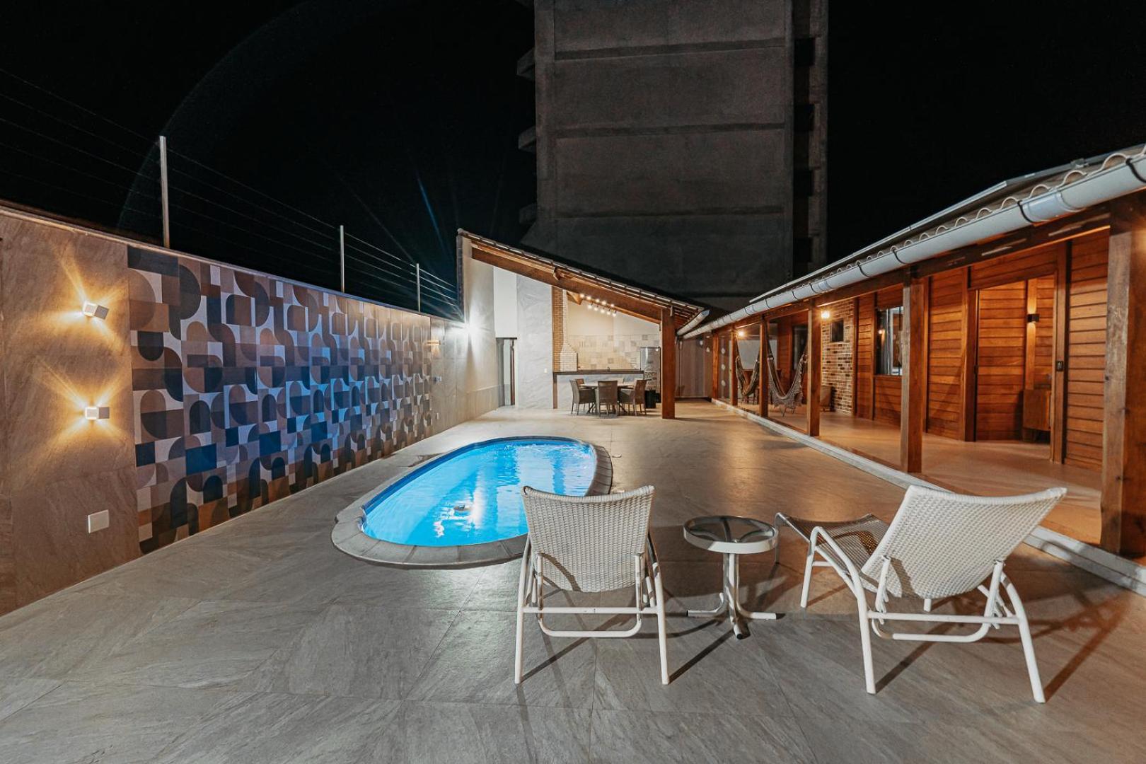 Casadecastelhanos, Quadra Do Mar De Castelhanos, 4 Suites Com Ar, Churrasqueira, Piscina, Hidromassagem, Cozinha Integrada Gourmet Ideal Para Familia E Amigos Аншиета Экстерьер фото