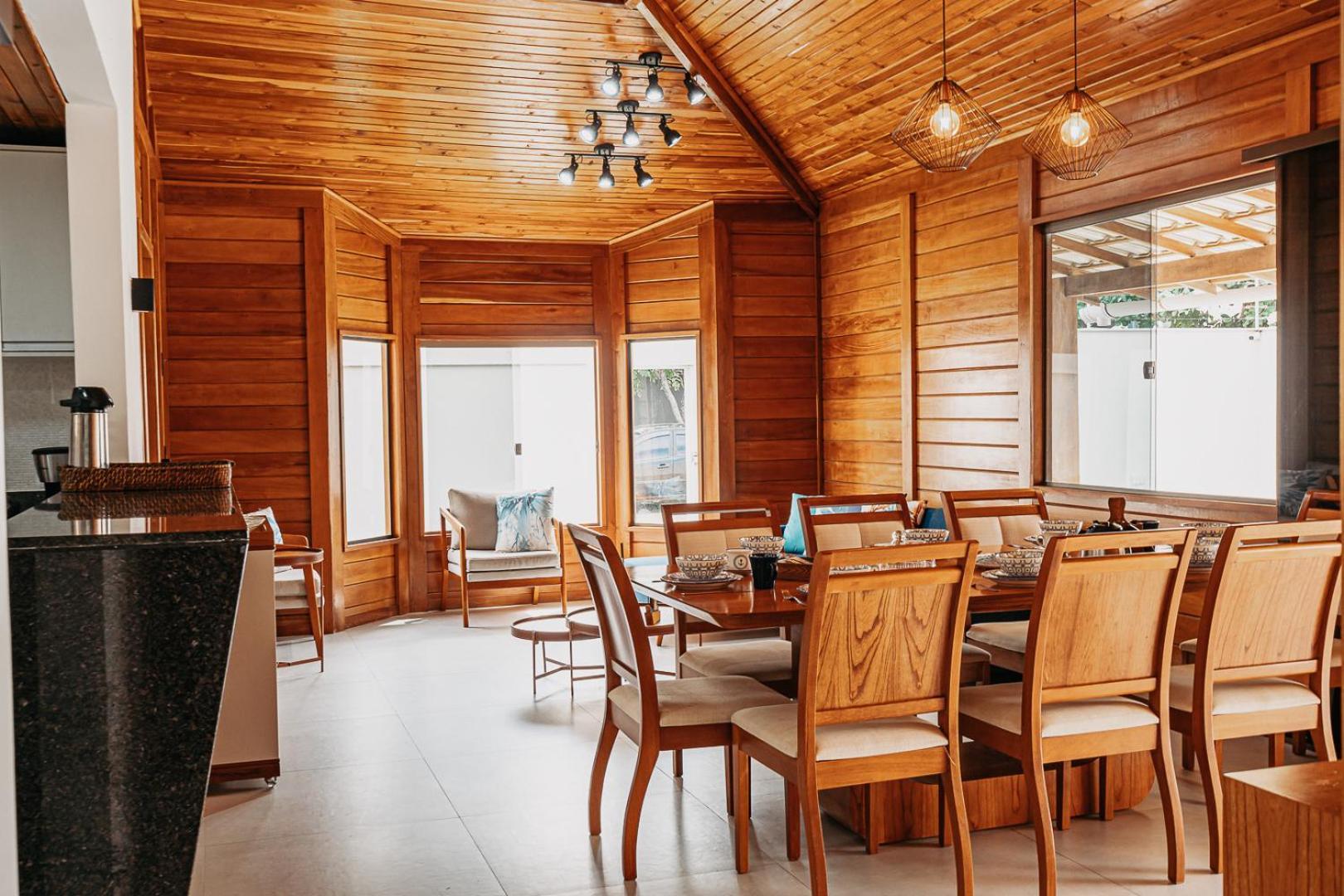 Casadecastelhanos, Quadra Do Mar De Castelhanos, 4 Suites Com Ar, Churrasqueira, Piscina, Hidromassagem, Cozinha Integrada Gourmet Ideal Para Familia E Amigos Аншиета Экстерьер фото