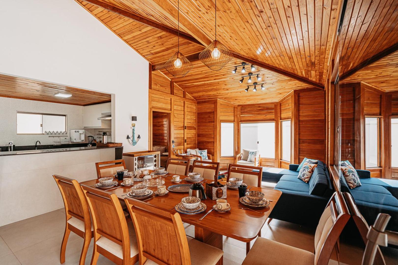 Casadecastelhanos, Quadra Do Mar De Castelhanos, 4 Suites Com Ar, Churrasqueira, Piscina, Hidromassagem, Cozinha Integrada Gourmet Ideal Para Familia E Amigos Аншиета Экстерьер фото